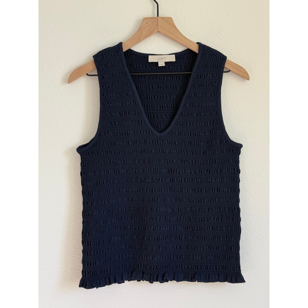LOFT Smocked Tank Top L Navy Blue Chic V-Neck Ruffle Hem Stretchy Minimalist